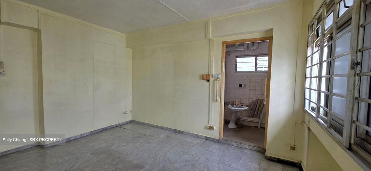 Nanyang Pearl thumbnail photo
